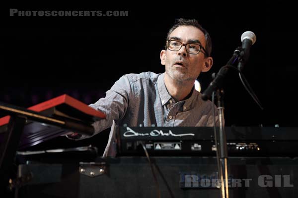 STEREOLAB - 2019-08-15 - SAINT MALO - Fort de St Pere - Scene des Remparts - 